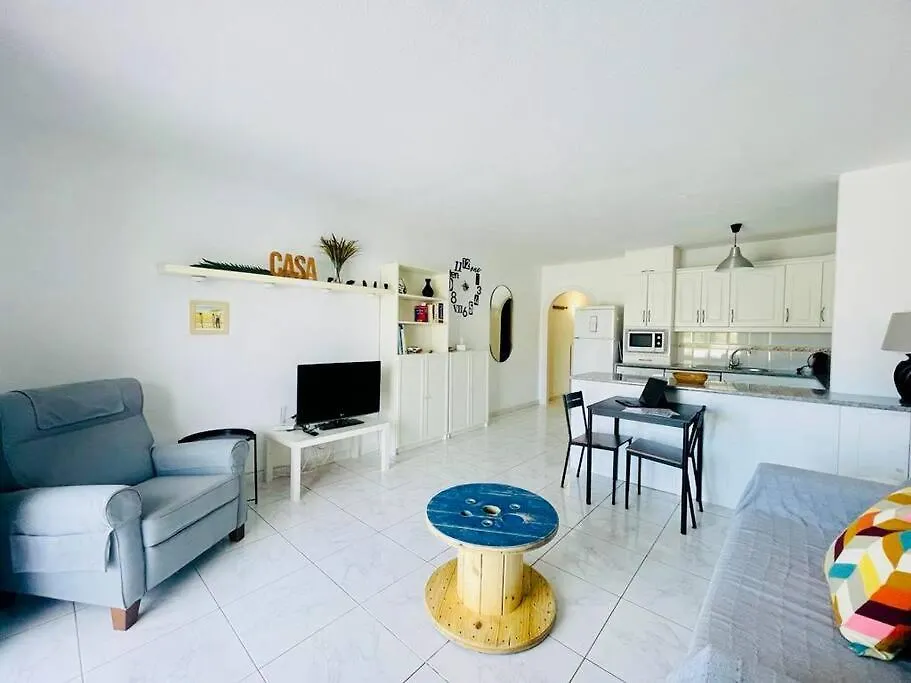Comfy Home With Large Terrace Five Minutes From Ocean Los Cristianos  0*, Los Cristianos (Tenerife) Hiszpania
