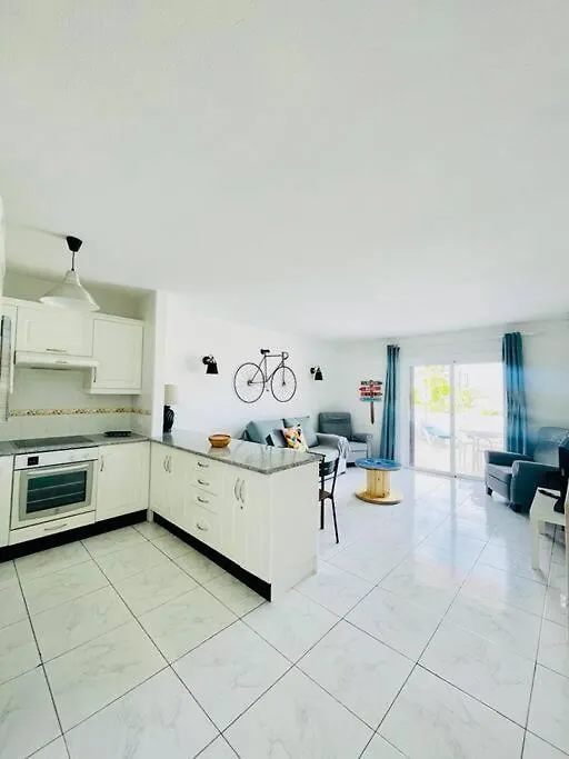 Apartament Comfy Home With Large Terrace Five Minutes From Ocean Los Cristianos